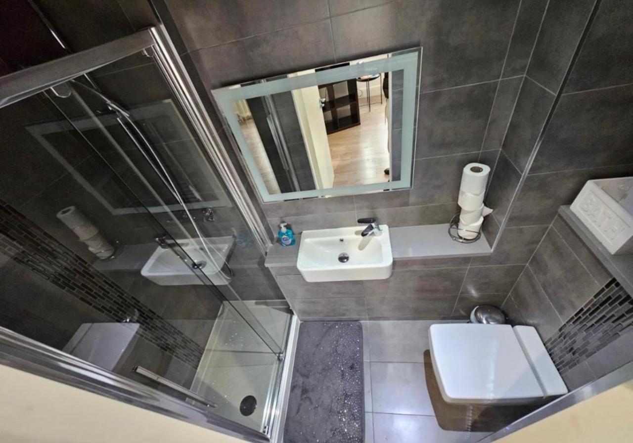 Luxury Double Room With Private Bathroom Edinburgh Ngoại thất bức ảnh